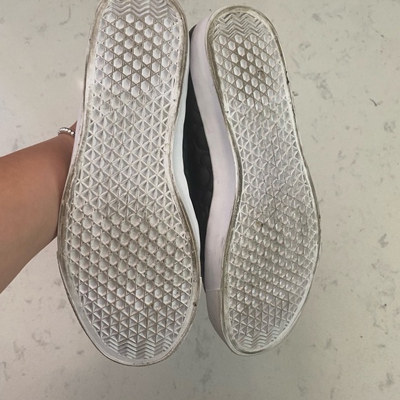 Women's Disney Parks Black Mickey Mouse Slip On Sneakers Shoes - Size: 6 🖤 - Picture 6 of 6